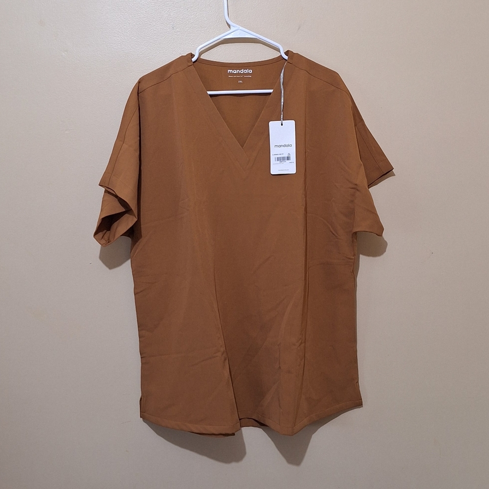 NWT Mandala Scrub Top